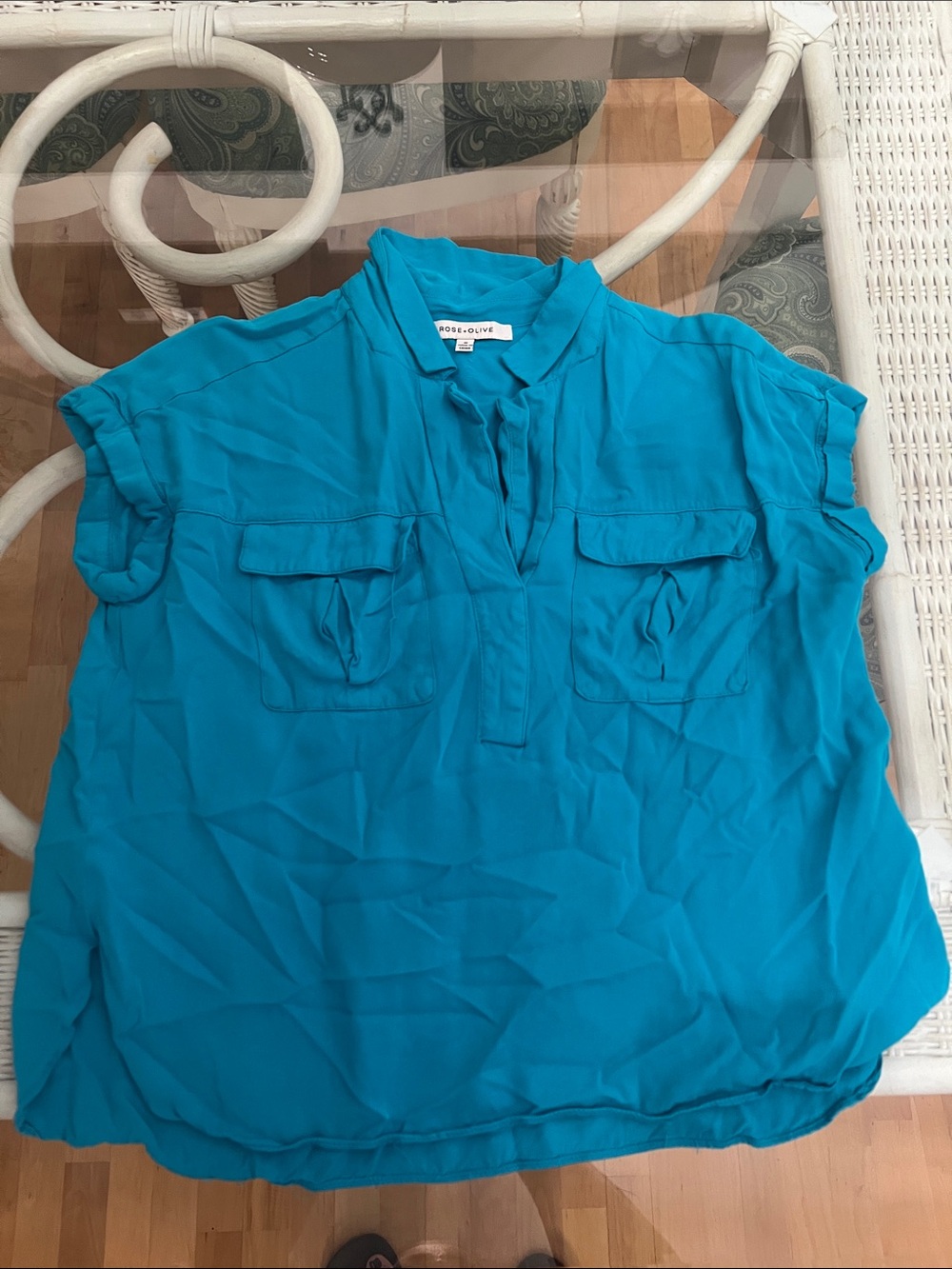 Rose & Olive Teal V-Neck Pocket Blouse